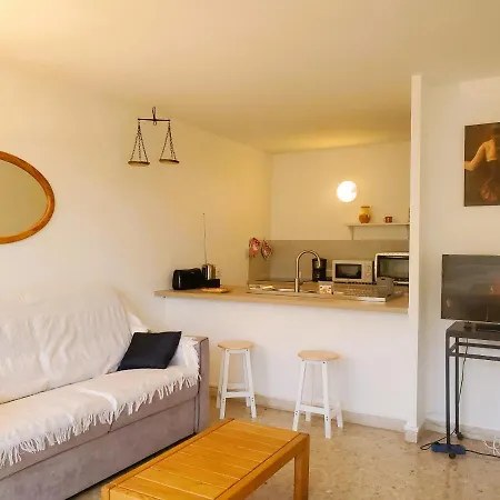 Plage Le Mediterranee 2 T2 50m2 Climatise * Frejus