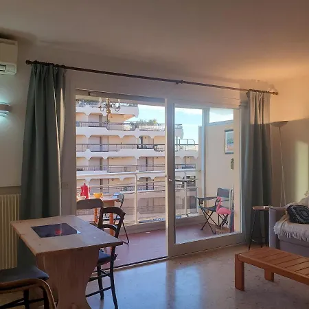 Plage Le Mediterranee 2 T2 50m2 Climatise * Frejus